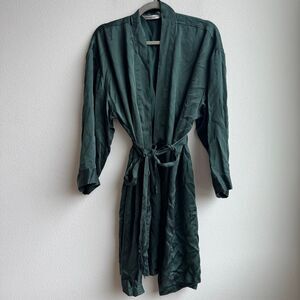 Vintage Victoria’s Secret 100% Silk Knee Emerald Green Luxury Robe Size M / L
